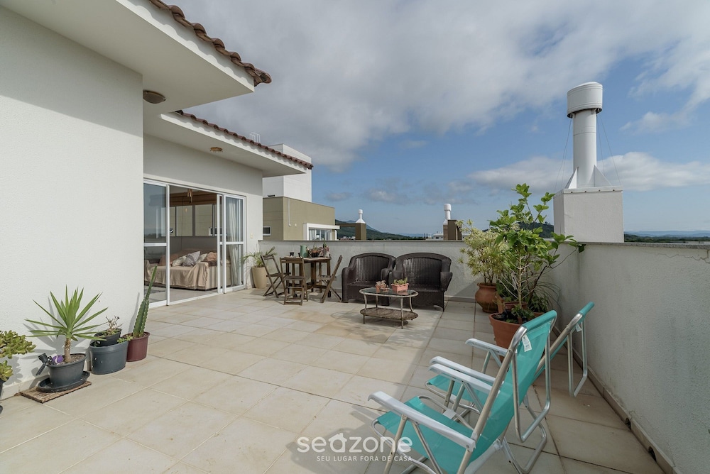 Apt W/rooftop Near the Beach in Floripa - Cri0301