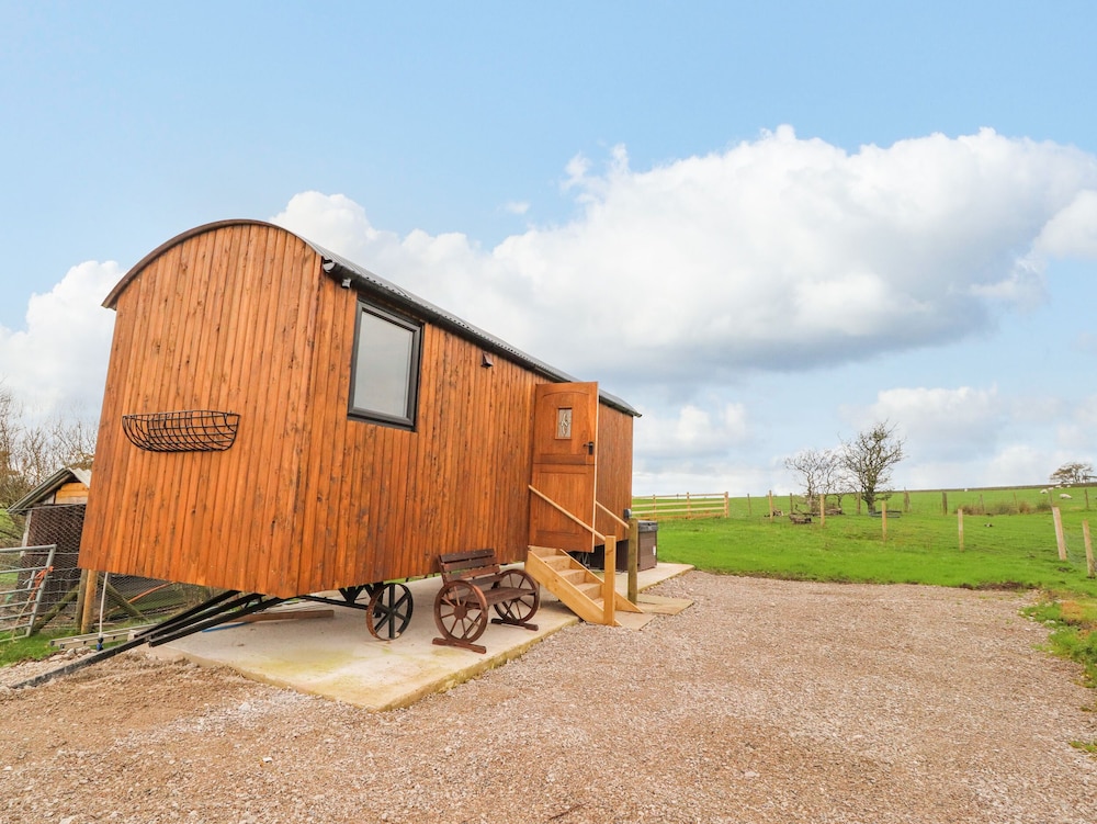 Hillcrest Shepherds Hut