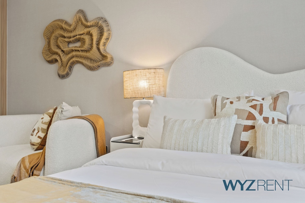 Newly Listed Boho Studio Azizi Riviera26