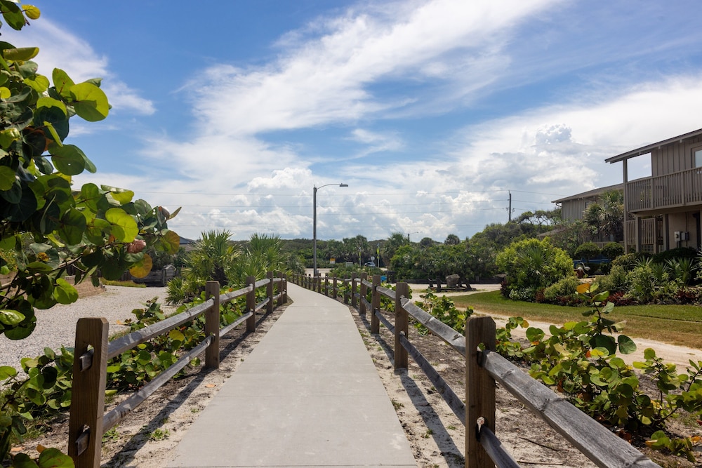 Sea Woods Condo 169