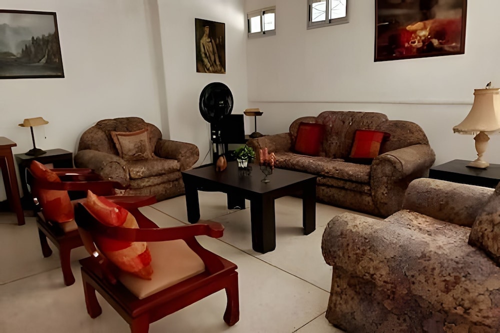 201 Apartamento Completo Rers en Versalles 3 Habitaciones - Cali Tower Suites & Lofts