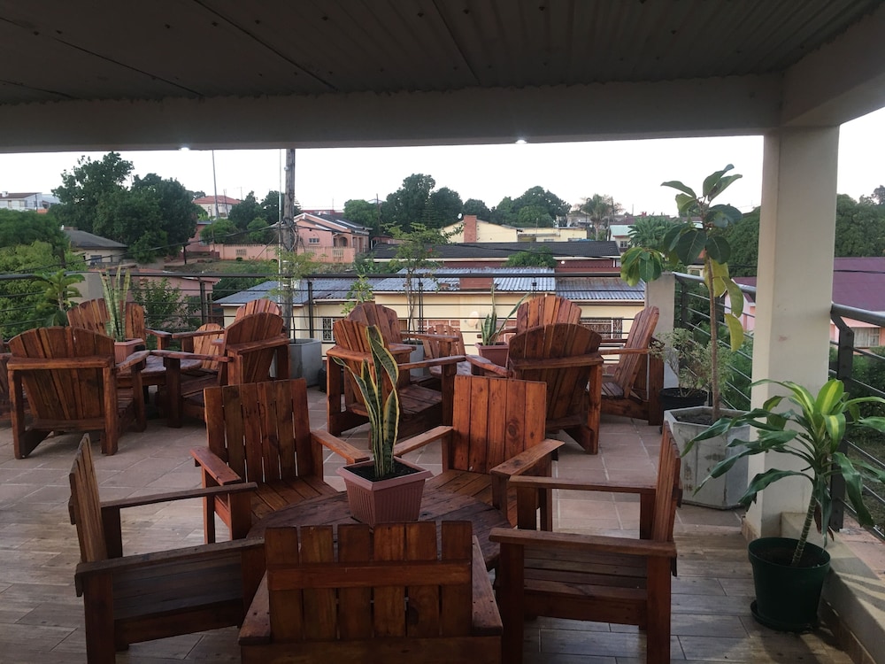 Valley View Lodge