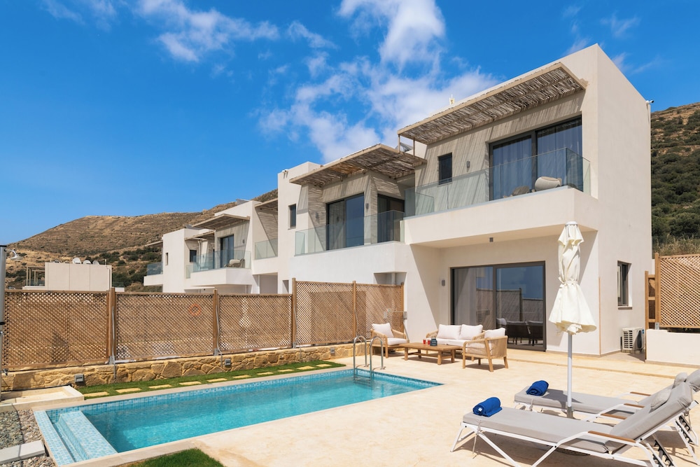 Hotel Diamond Star Hotel - Image 1