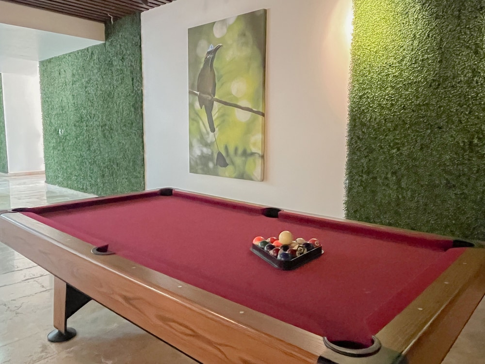 Spacious Penthouse at Viva Residences