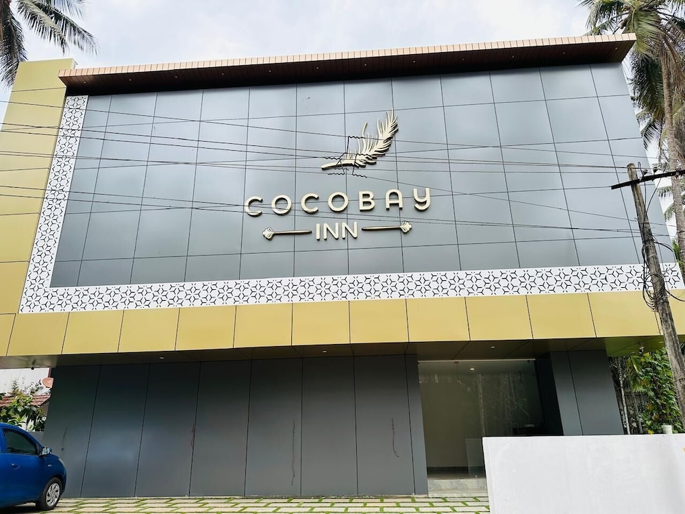 COCOBAY INN