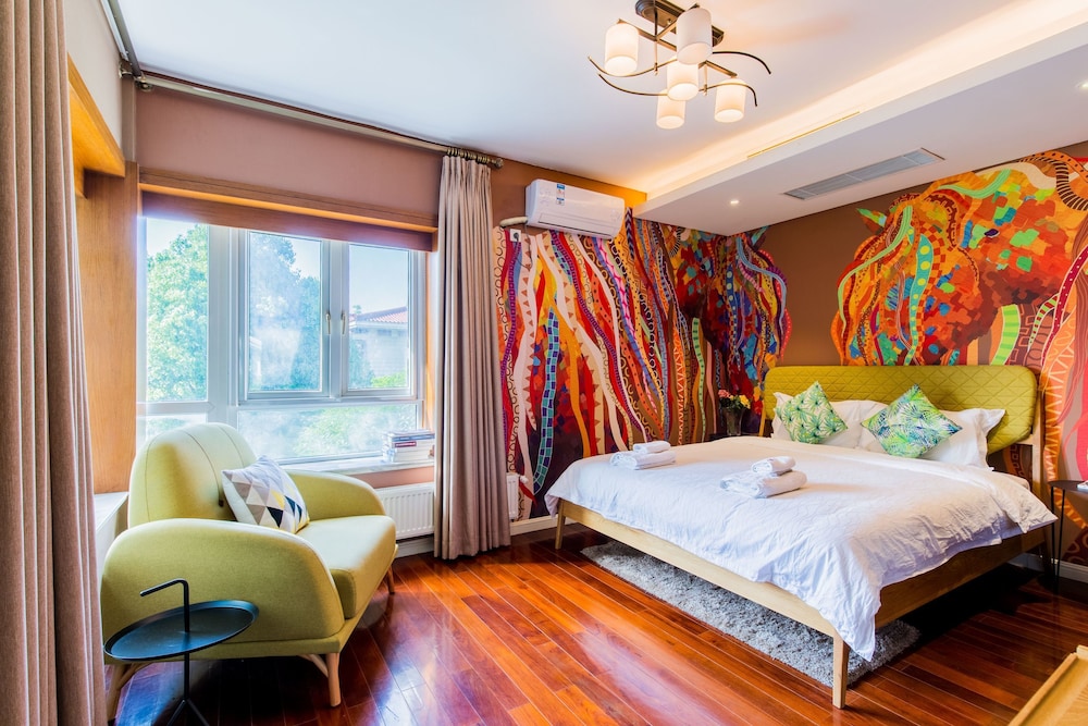 Carnival Villa with 5 BRs