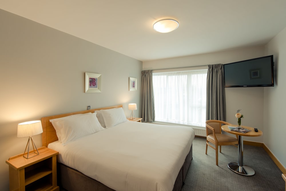 Waterford Vacations - Viking Hotel Waterford - Property Image 43