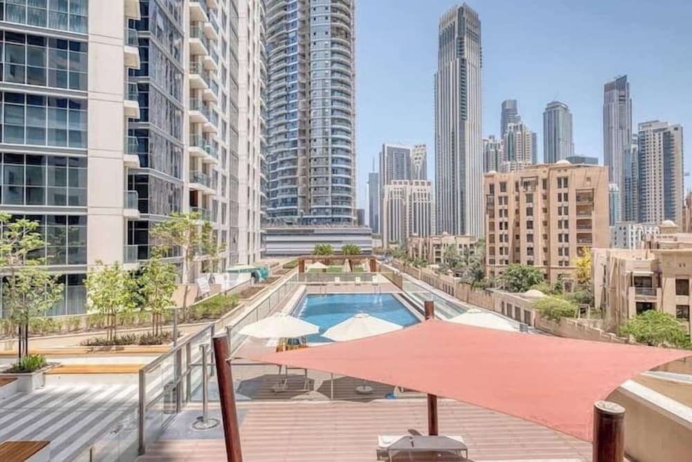 Vogue Downtown near Dubai Mall & Burj