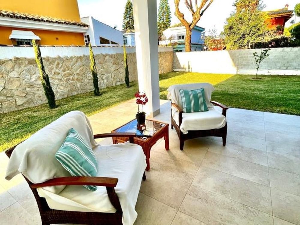 Villa Estuario in Chiclana de La Frontera