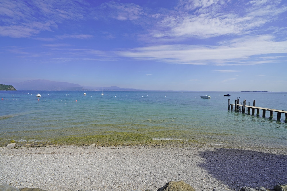 Specchio sul Lago in Manerba del Garda