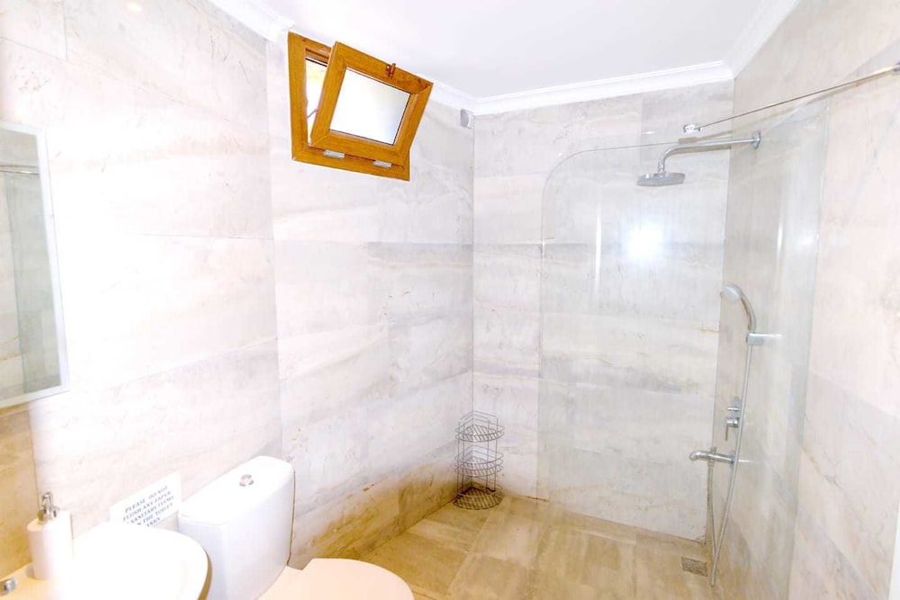 Limon Evi