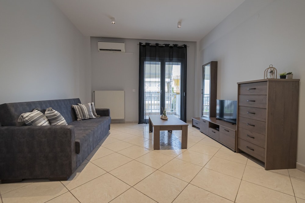 V & G Apartment by Rentals Pro - Nea Moudania