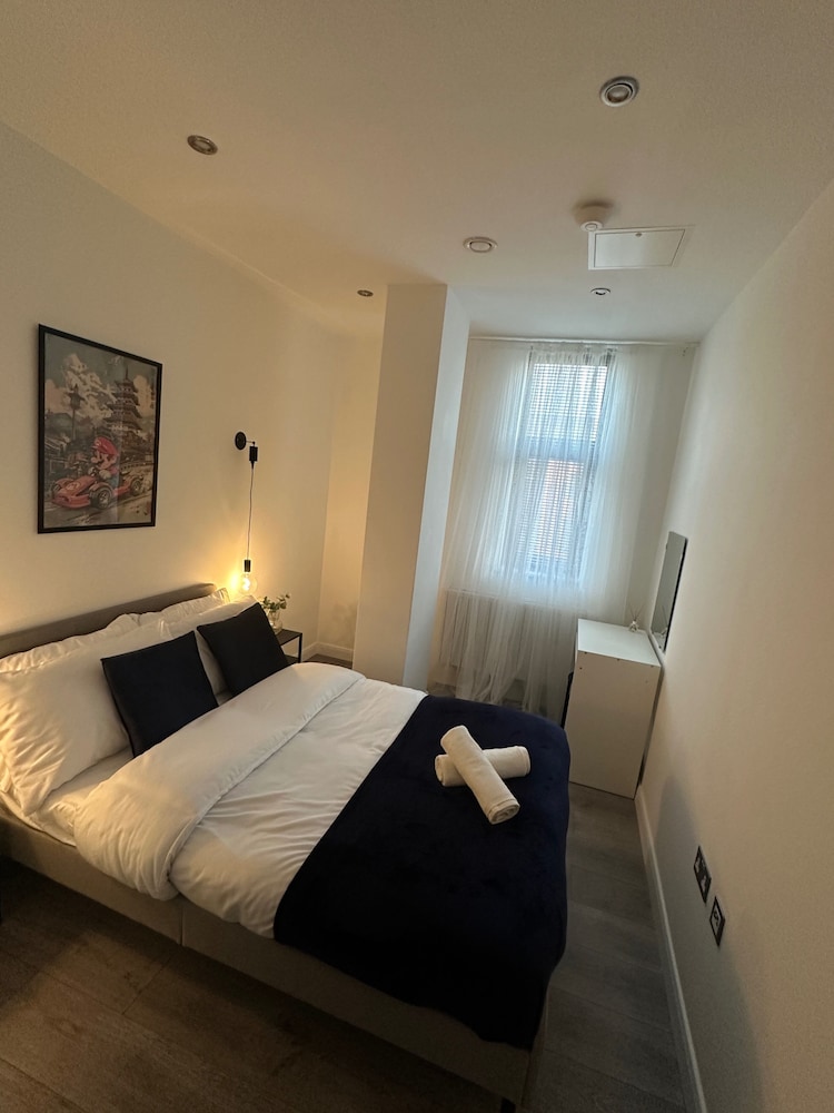The Retro Suite With Wii Games and Entertainment
