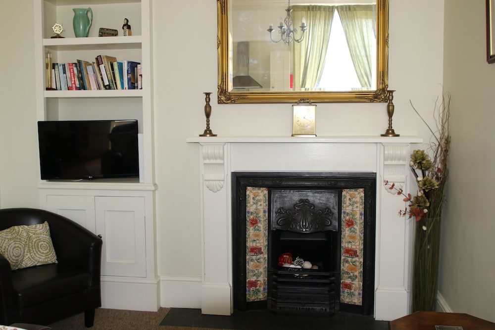 Spring Garden Holiday Apartments