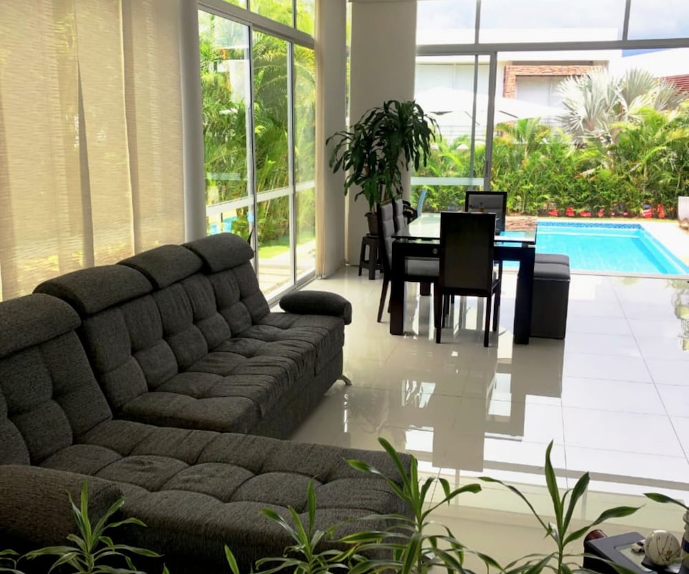 Casa Quinta con Piscina en el Peñón view 5