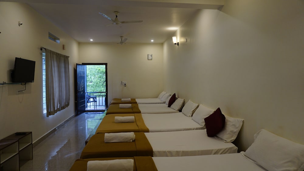 RAJ VILLAS