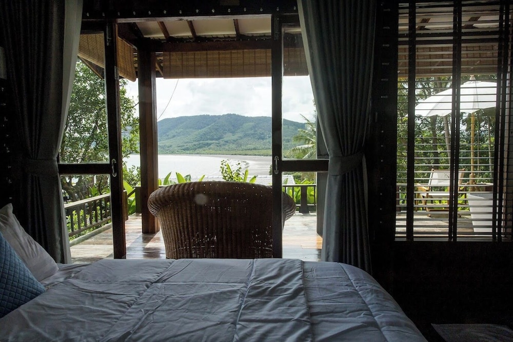 Baan Lhong View Lay