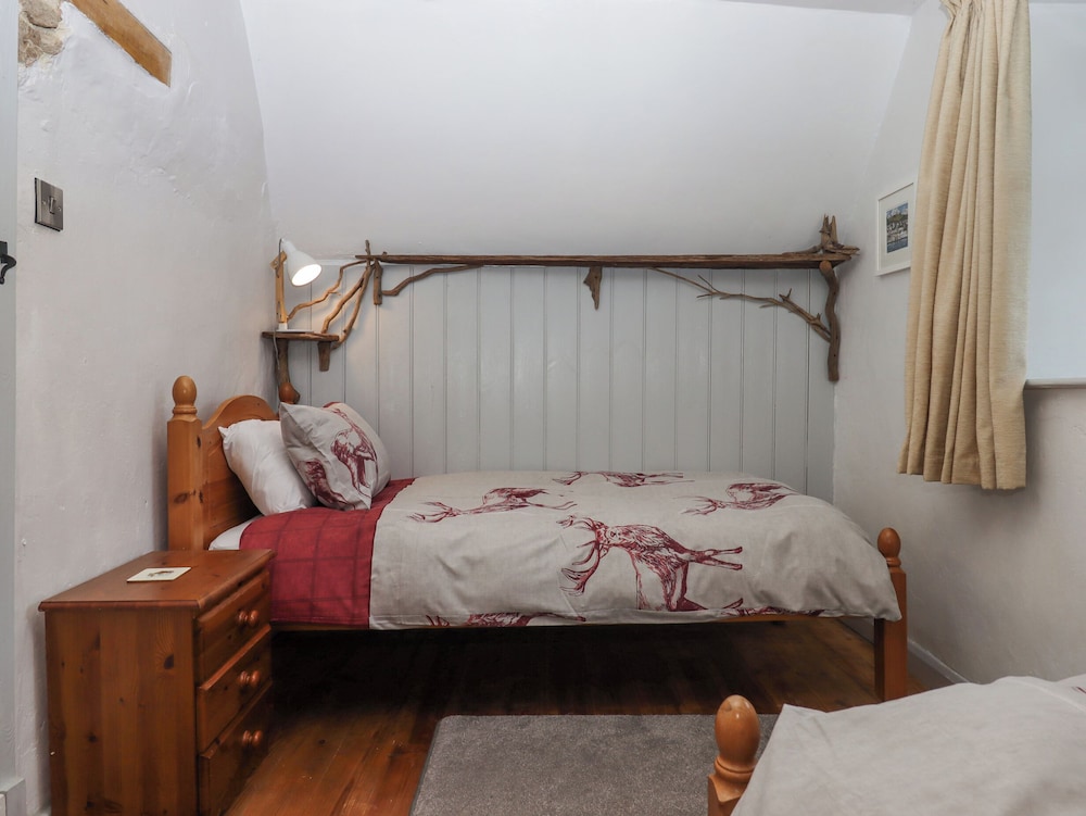 Alpha Cottage