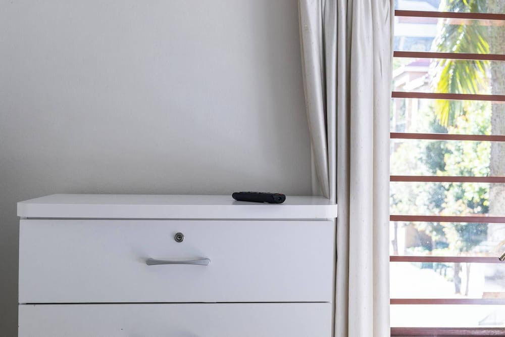 2bed in Sandton City