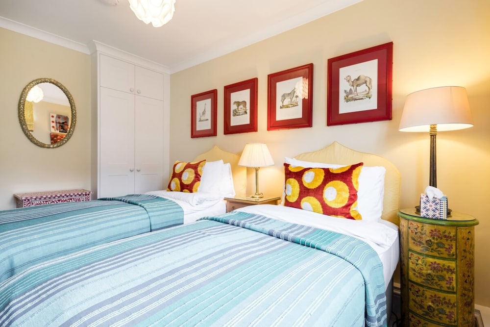 3 Bedroom Apartment on Portobello Road in Notting Hill