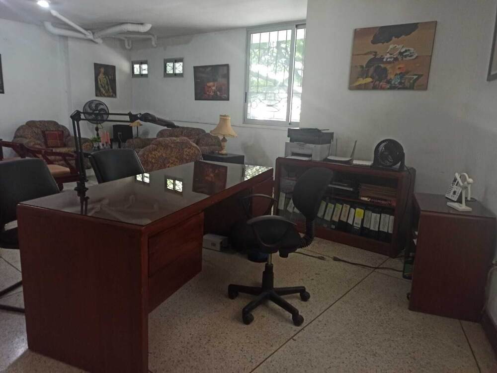 201 Apartamento Completo Rers en Versalles 3 Habitaciones - Cali Tower Suites & Lofts