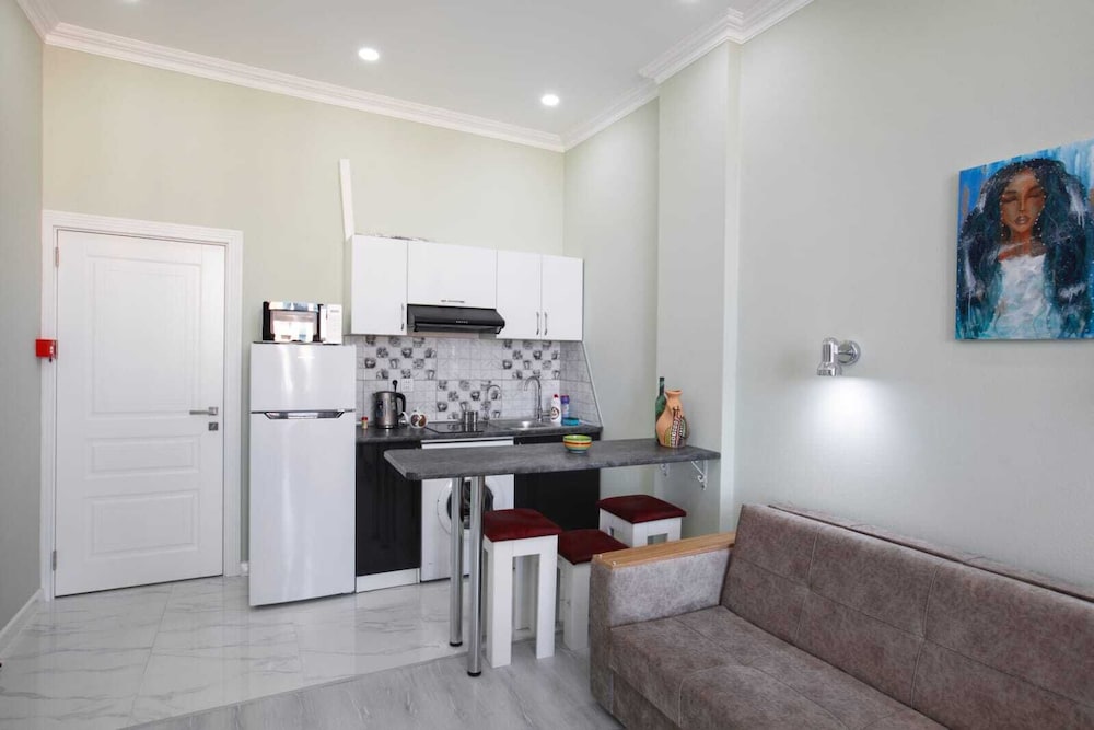 Leyla Apartmens 2