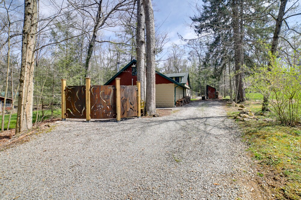 Pet-friendly Pennsylvania Vacation Rental w/ Pool! view 2