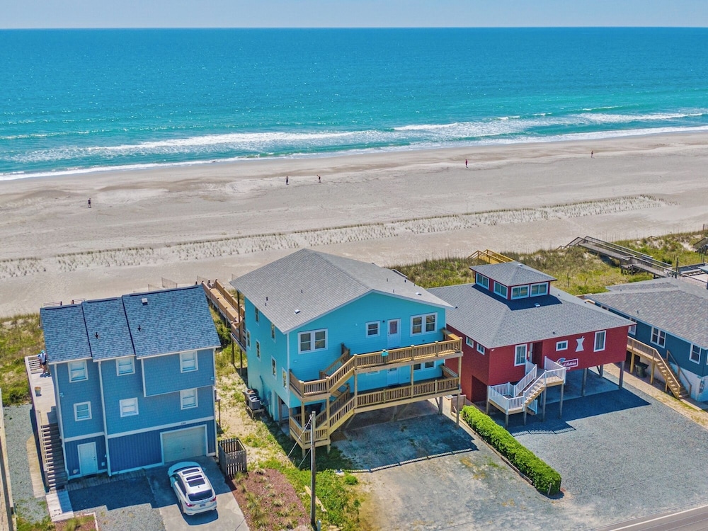 Walking on Sunshine by Topsail Realty