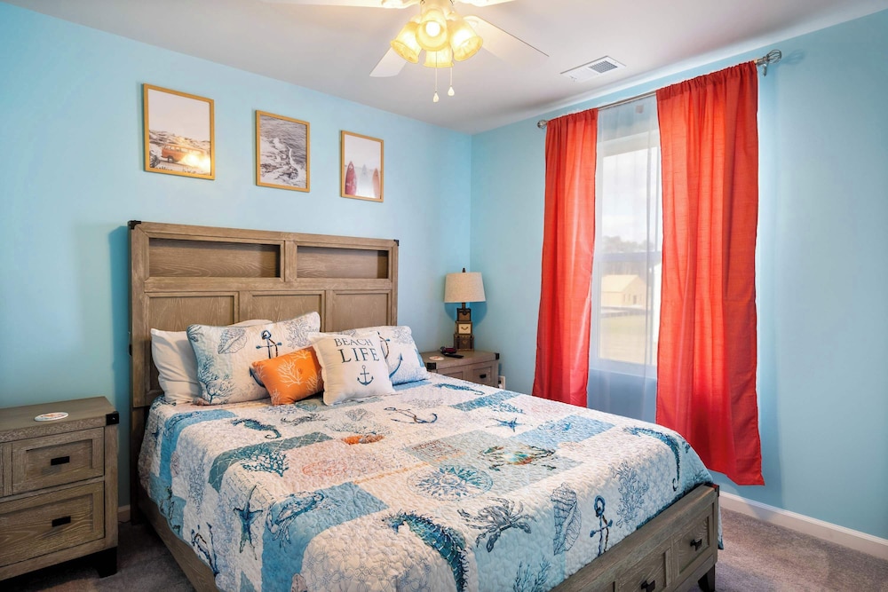 Schooner Landing 2 Sleeps 12