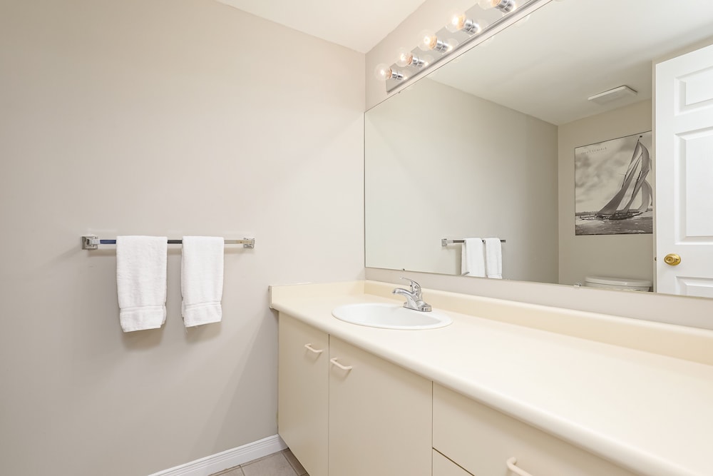 Wintergreen Condos