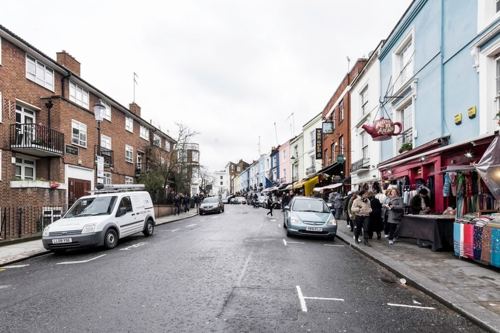 3 Bedroom Apartment on Portobello Road in Notting Hill