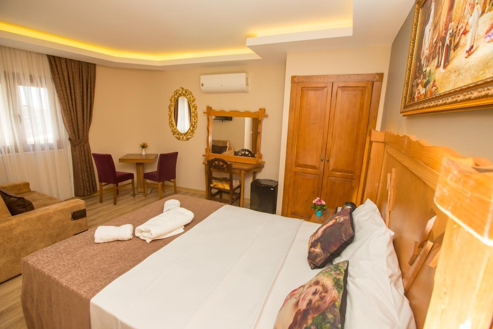 The Peraport Otel - Image 25