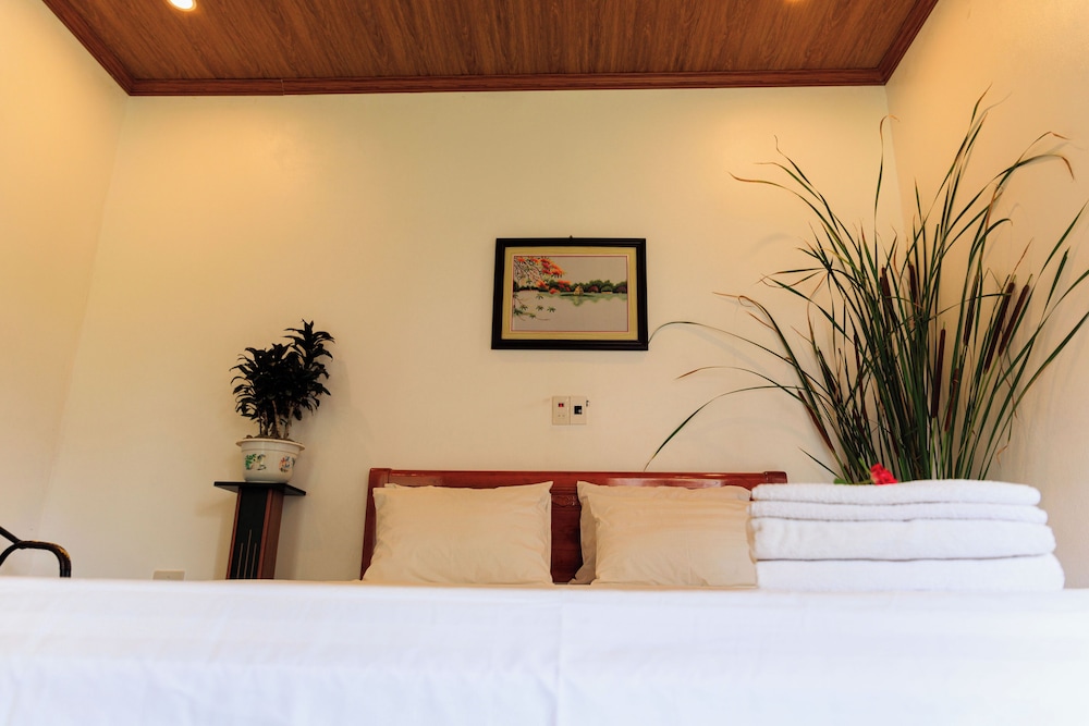 Heartfelt Hideaway