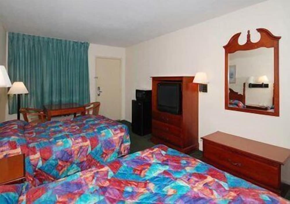 Econo Lodge Meridian South