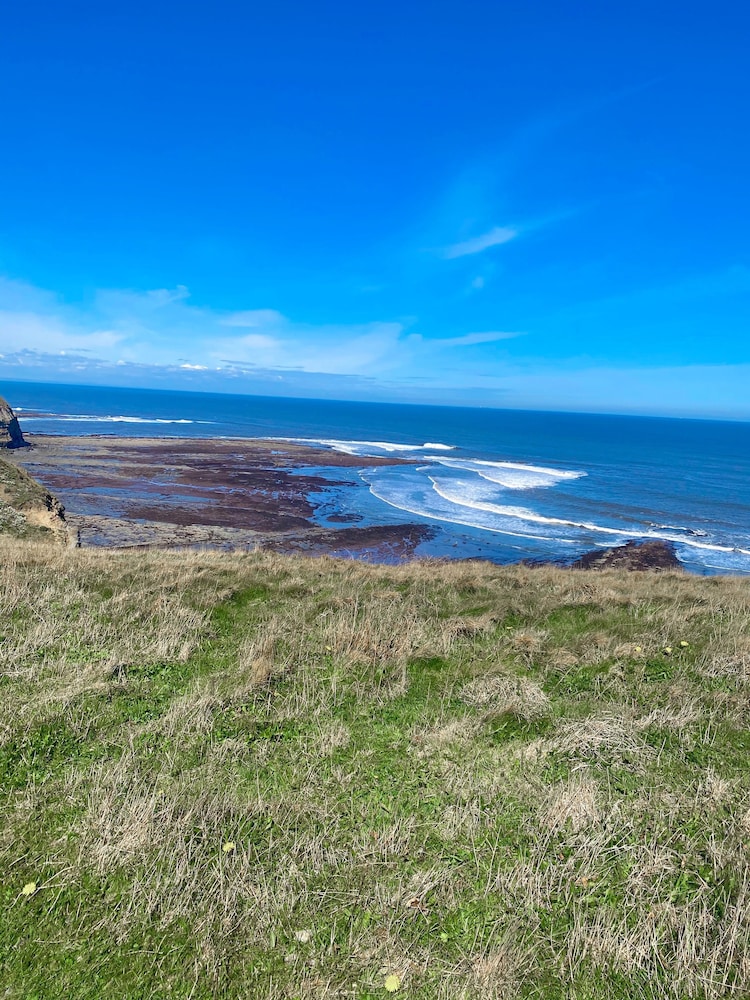 Beautiful 3-bed Cottage With Stunning sea Views