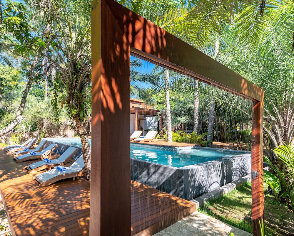 Colibri Beach Villas