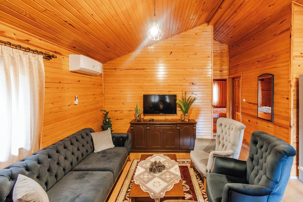 Tatil Evi Dilek Çıralı