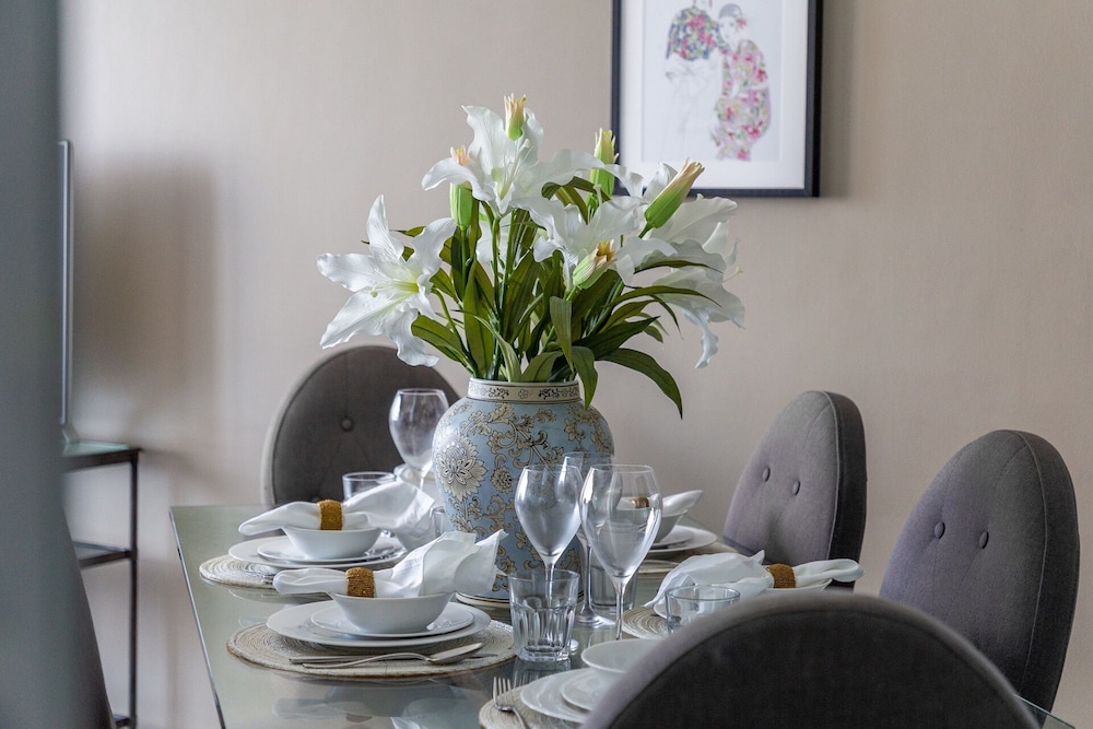 Mesmerizing 2BR Apartment in Dubai Marina