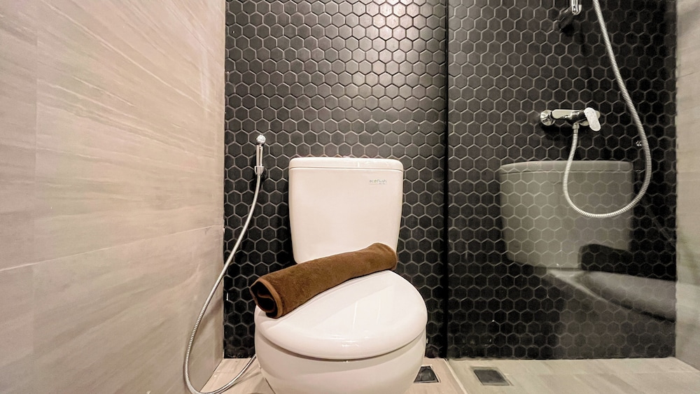Modern And Stylish 2Br (No Kitchen) Apartment At Skales Residence Nusa Dua Bali
