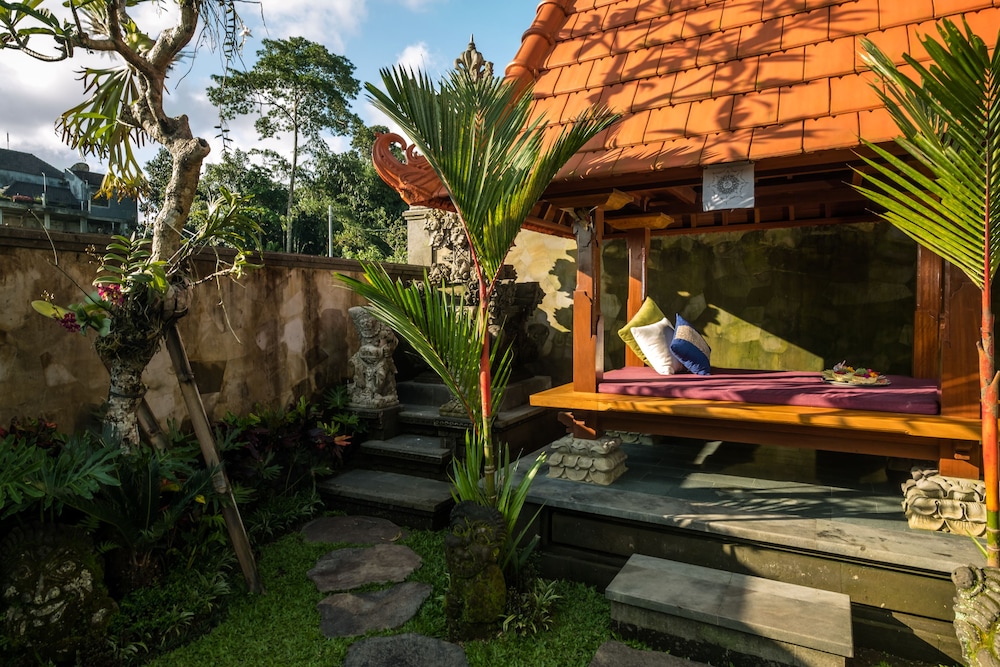 Puri Galih Villa