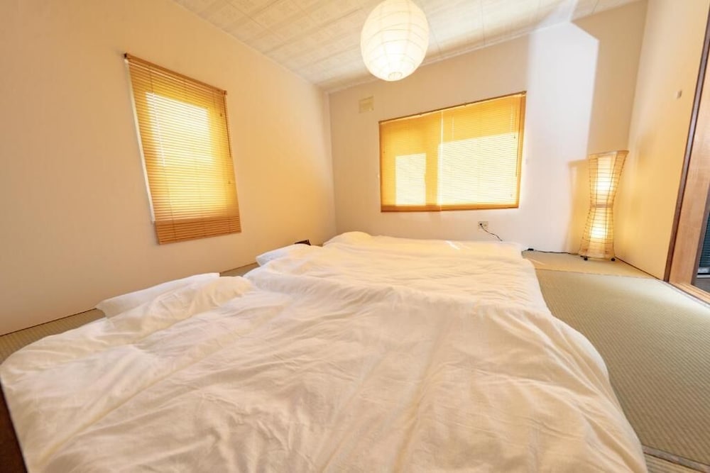FURANO RETREAT