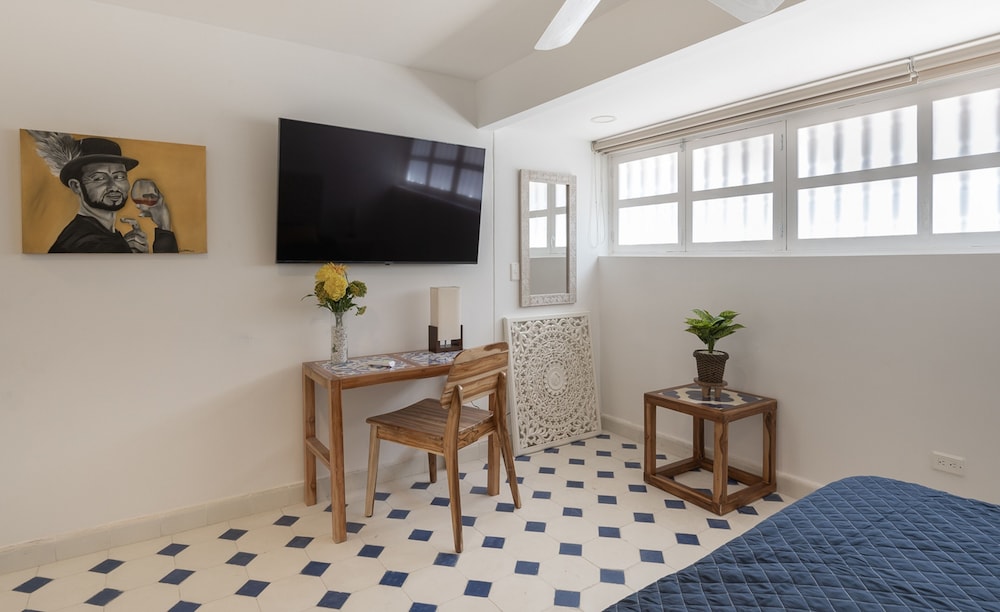 5CT-L CASA COLONIAL EN GETSEMANI