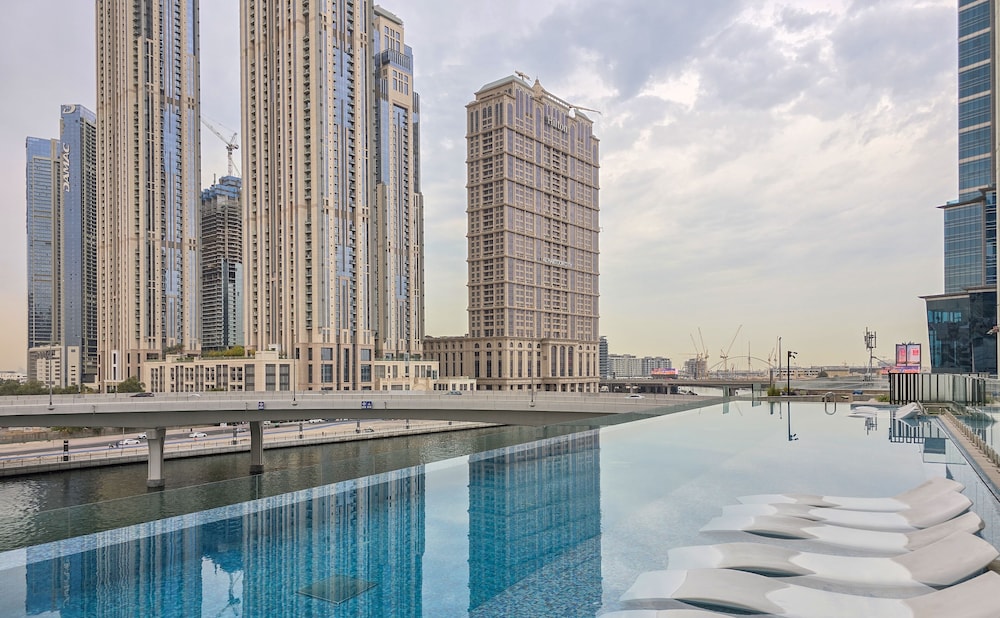 1BR Apt Urban Oasis near Dubai Mall