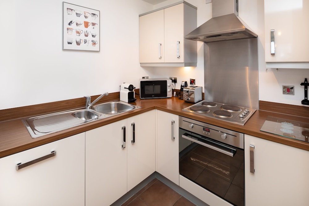 Brightleap Apartments - The Hub