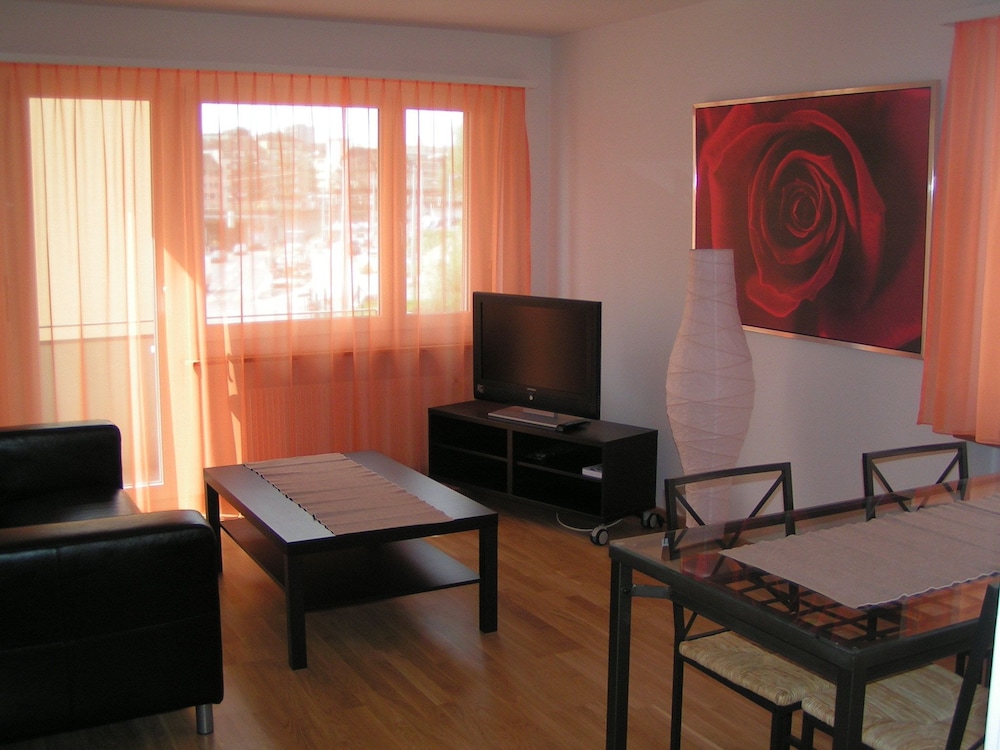 Swiss Star Residences