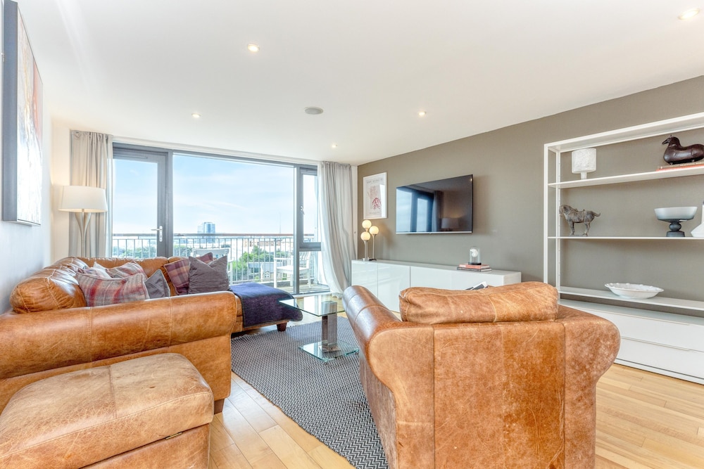 Executive 7 Apartments