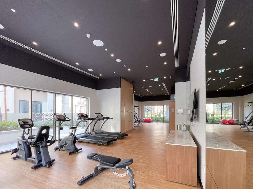 Elegant 4-bedroom Apartment Perfect for Families in Dubai Creek Harbour