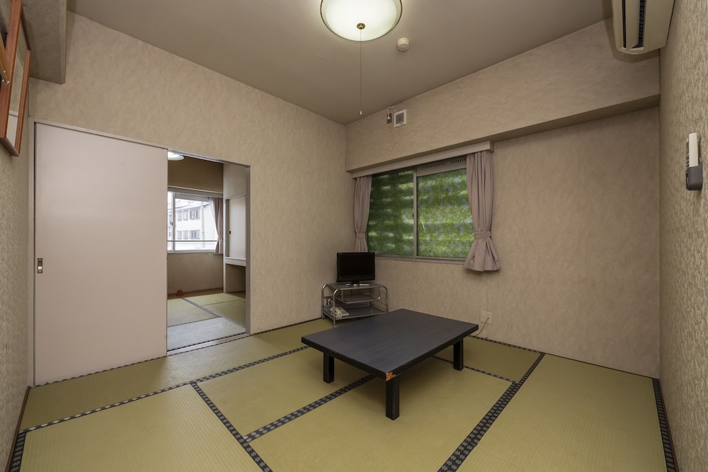 HOTEL ALPHASTAR iwappara