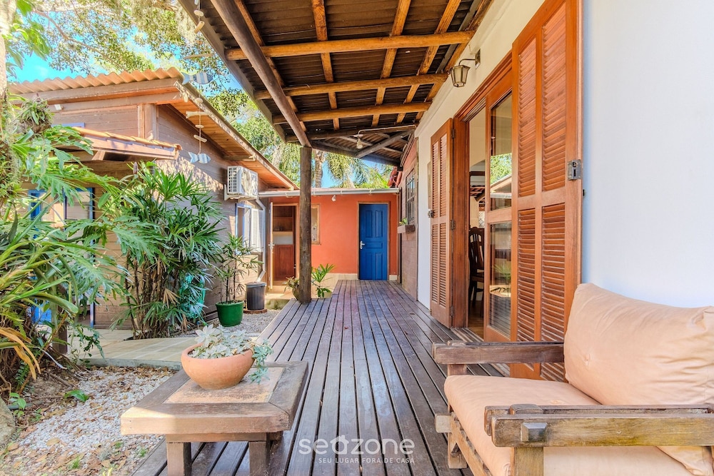 House, Beach, and Nature in Ibiraquera Tan0000