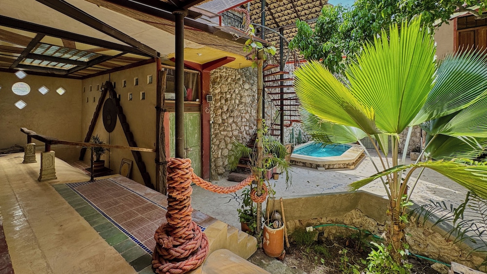 Casa del Tunel Hotel Lodge